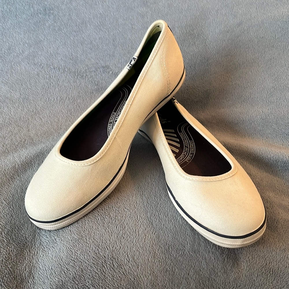 Keds Ballerina Style Sneakers Off White Size 8